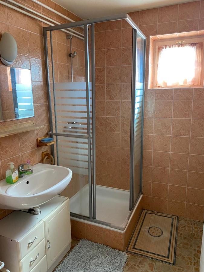 Toparti Vendeghaz - Lipot, Magyarorszag Exteriör bild